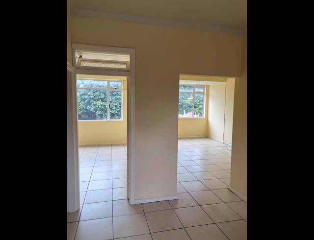 1 BEDROOM APARTMENT TO LET IN GLENWOOD
